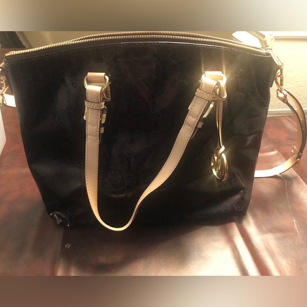 Michael Kors Metallic Handbag - Chocolate